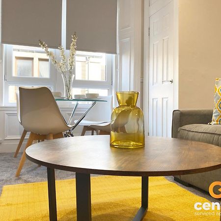 Central Serviced Apartments - Cosy 1 Bedroom - Modern - Close To Transport Links - Quiet Neighbourhood - Fast Wifi - Fully Equipped - Smart Tvs In All Rooms - Monthly Stays Welcome - Free Street Parking - Ideal Relocation To Dundee Accommodation Kültér fotó
