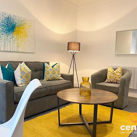 Central Serviced Apartments - Cosy 1 Bedroom - Modern - Close To Transport Links - Quiet Neighbourhood - Fast Wifi - Fully Equipped - Smart Tvs In All Rooms - Monthly Stays Welcome - Free Street Parking - Ideal Relocation To Dundee Accommodation Kültér fotó