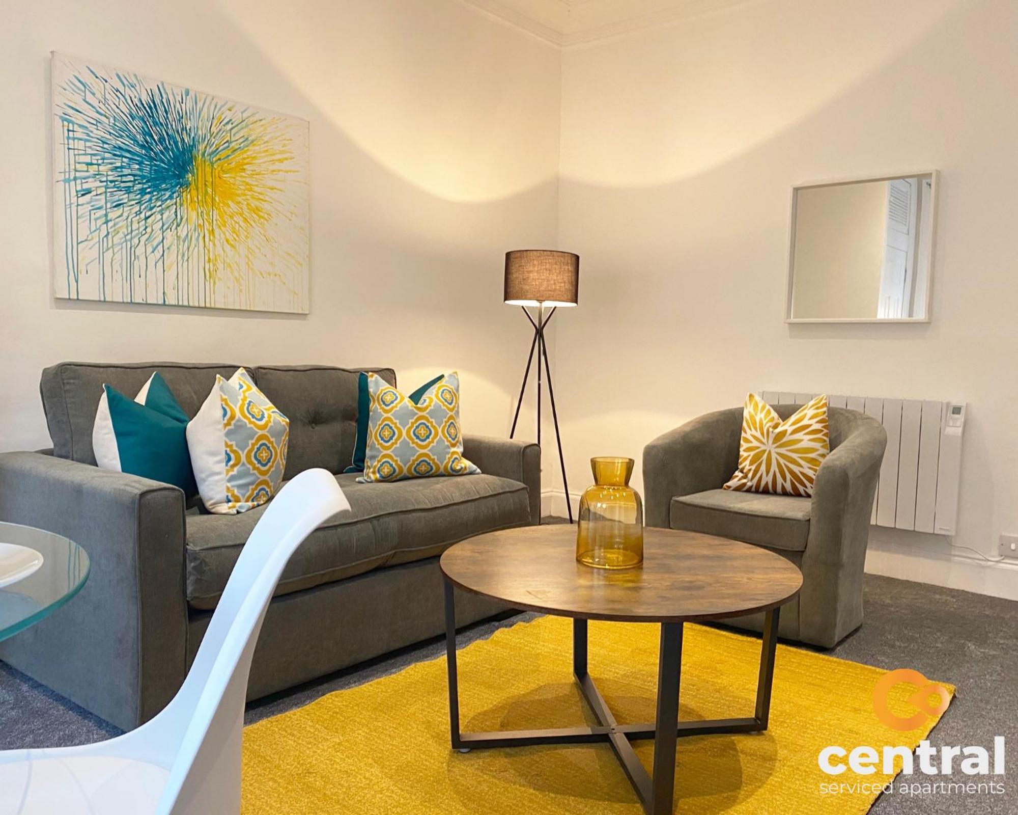 Central Serviced Apartments - Cosy 1 Bedroom - Modern - Close To Transport Links - Quiet Neighbourhood - Fast Wifi - Fully Equipped - Smart Tvs In All Rooms - Monthly Stays Welcome - Free Street Parking - Ideal Relocation To Dundee Accommodation Kültér fotó