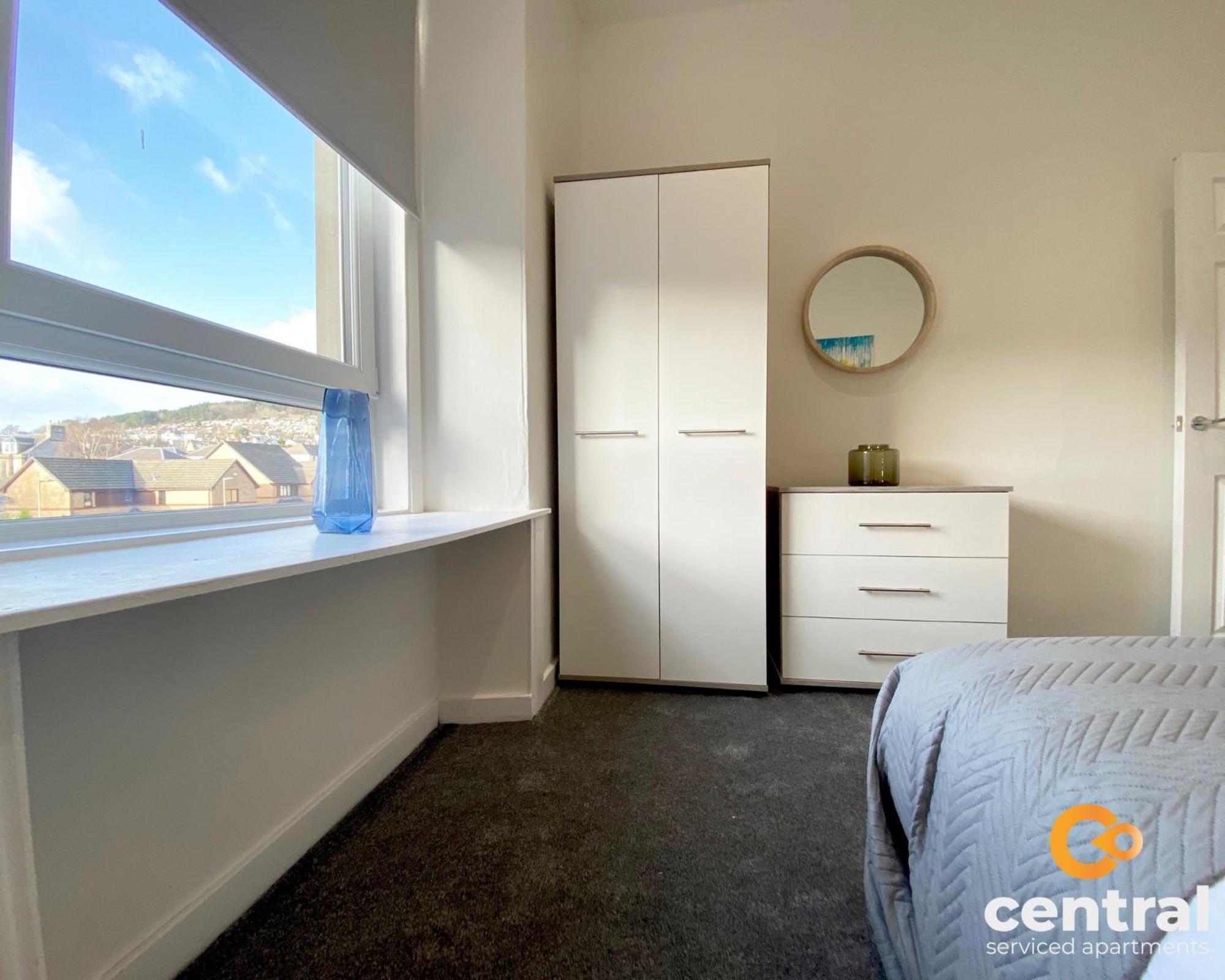 Central Serviced Apartments - Cosy 1 Bedroom - Modern - Close To Transport Links - Quiet Neighbourhood - Fast Wifi - Fully Equipped - Smart Tvs In All Rooms - Monthly Stays Welcome - Free Street Parking - Ideal Relocation To Dundee Accommodation Kültér fotó