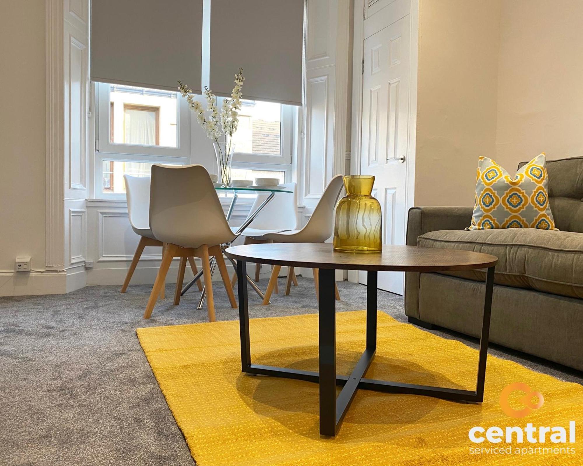 Central Serviced Apartments - Cosy 1 Bedroom - Modern - Close To Transport Links - Quiet Neighbourhood - Fast Wifi - Fully Equipped - Smart Tvs In All Rooms - Monthly Stays Welcome - Free Street Parking - Ideal Relocation To Dundee Accommodation Kültér fotó